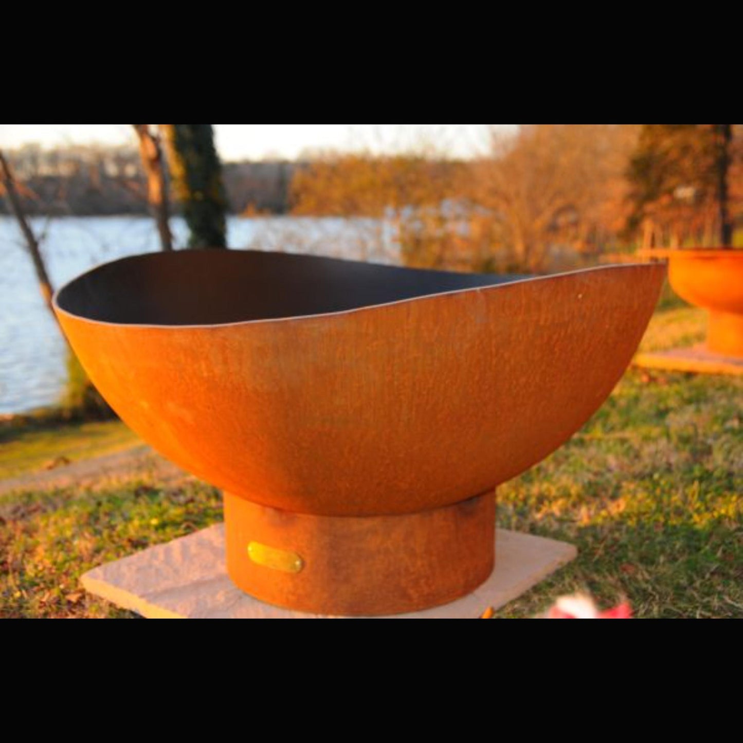 Fire Pit Art Scallop Natural Gas Electronic Ignition Fire Pit